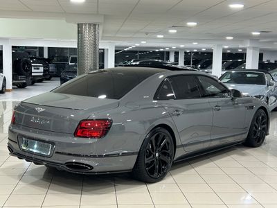 2025 Bentley Flying Spur