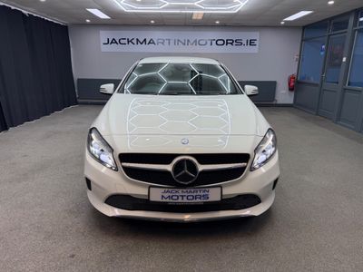 2016 Mercedes-Benz A 180