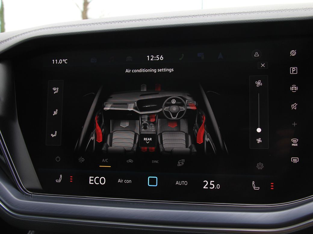 2025 Volkswagen Touareg