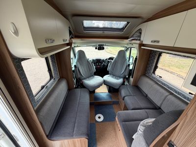 2017 SWIFT ESCAPE 684 LOW PROFILE R.H.D