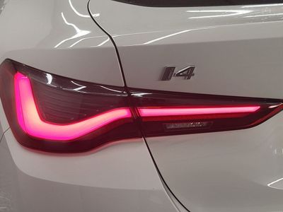 2026 BMW i4