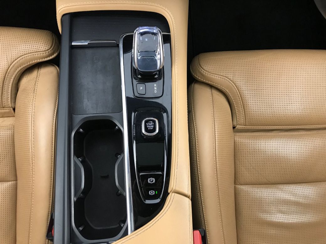 2022 Volvo XC90