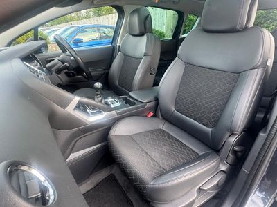 2015 Peugeot 3008
