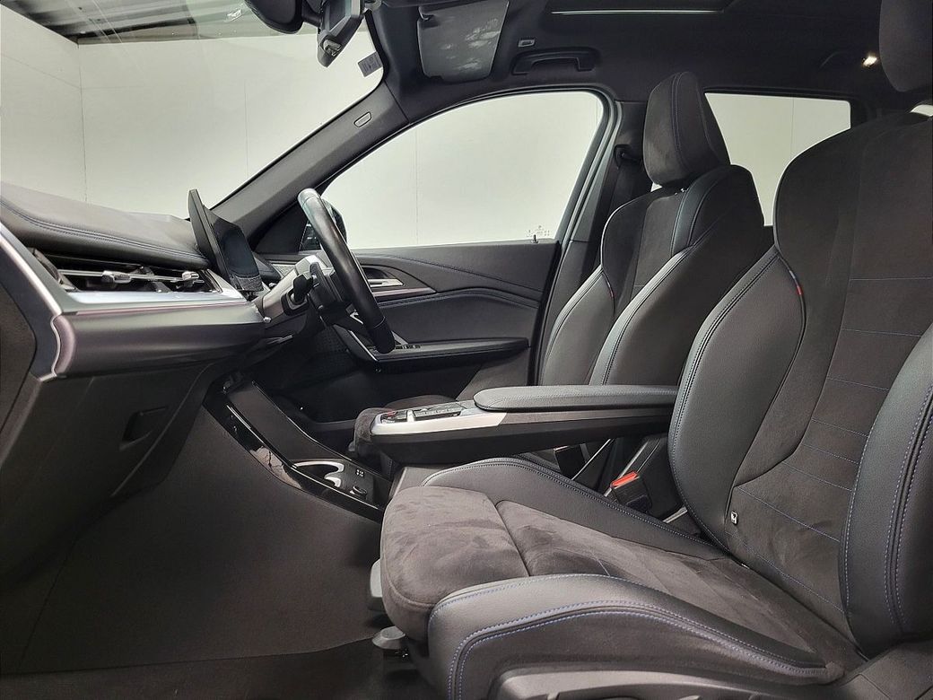2023 BMW X1