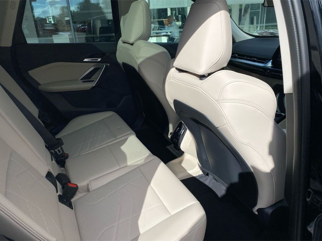 2024 BMW X1
