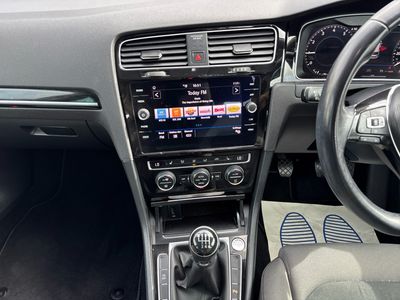 2019 Volkswagen Golf
