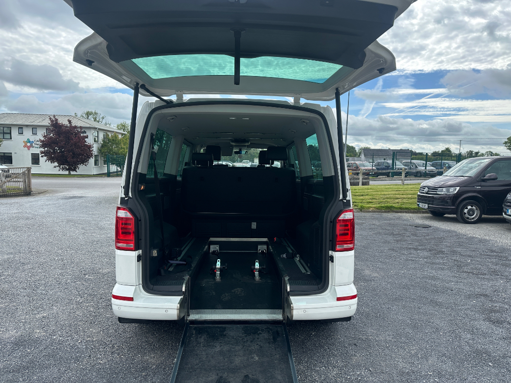 2018 Volkswagen Caravelle