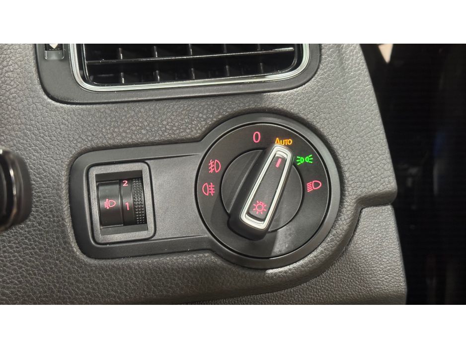 2016 Volkswagen Polo