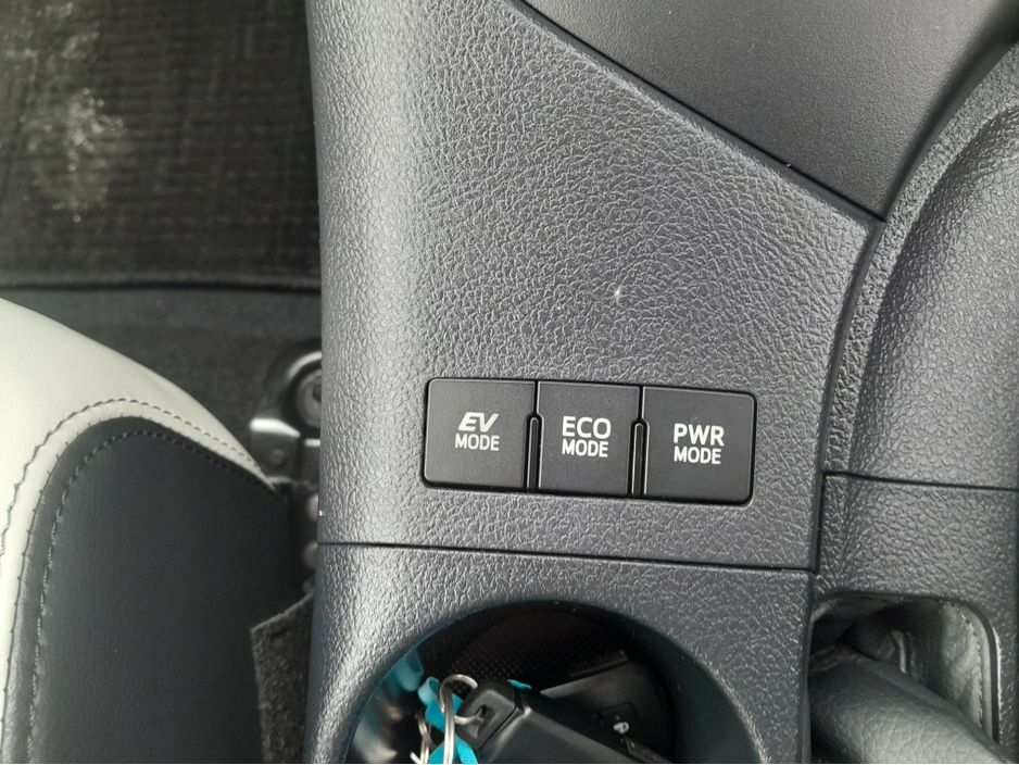 2017 Toyota Auris