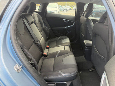 2016 Volvo V40