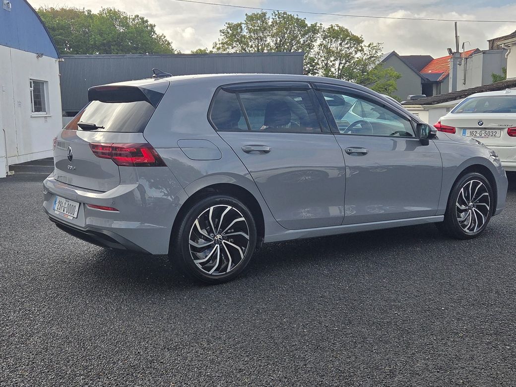 2023 Volkswagen Golf