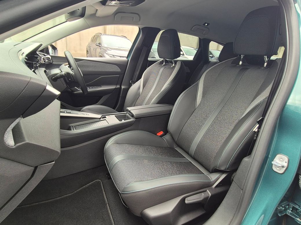 2023 Peugeot 308