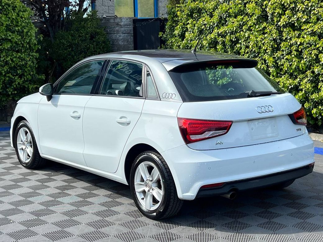 2017 Audi A1