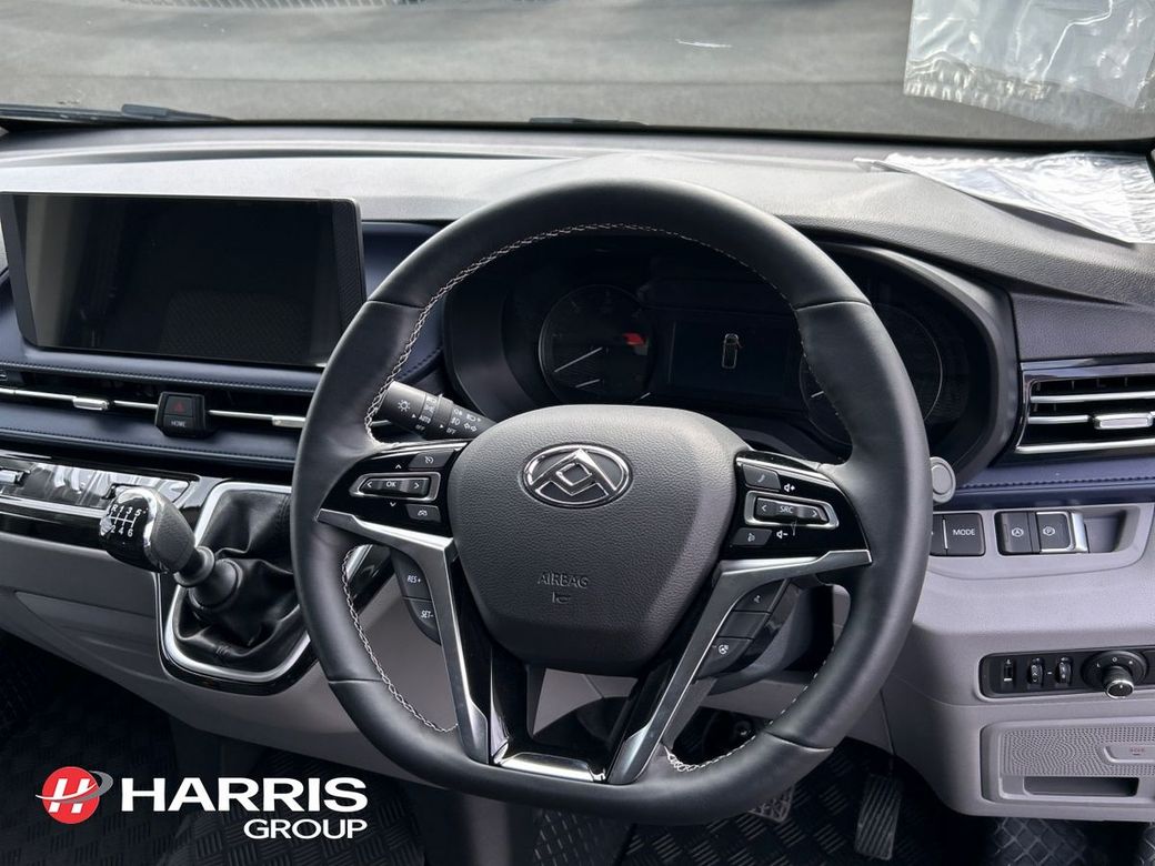 2025 Grey Maxus Deliver 7