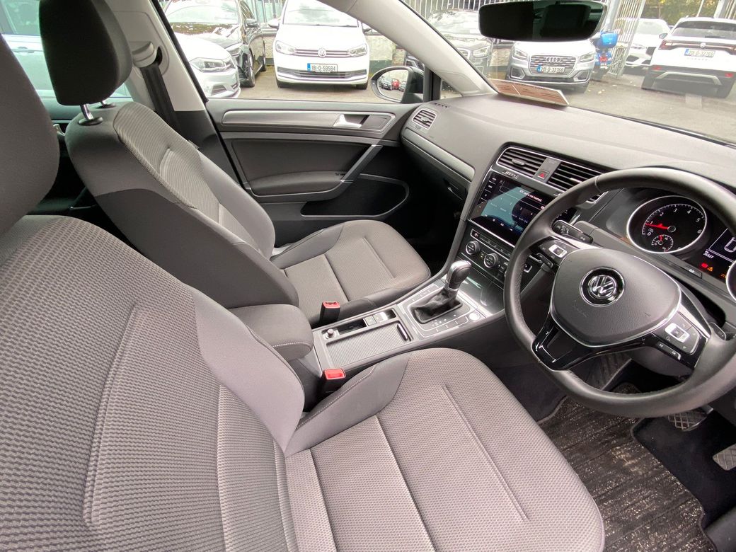 2018 Volkswagen Golf