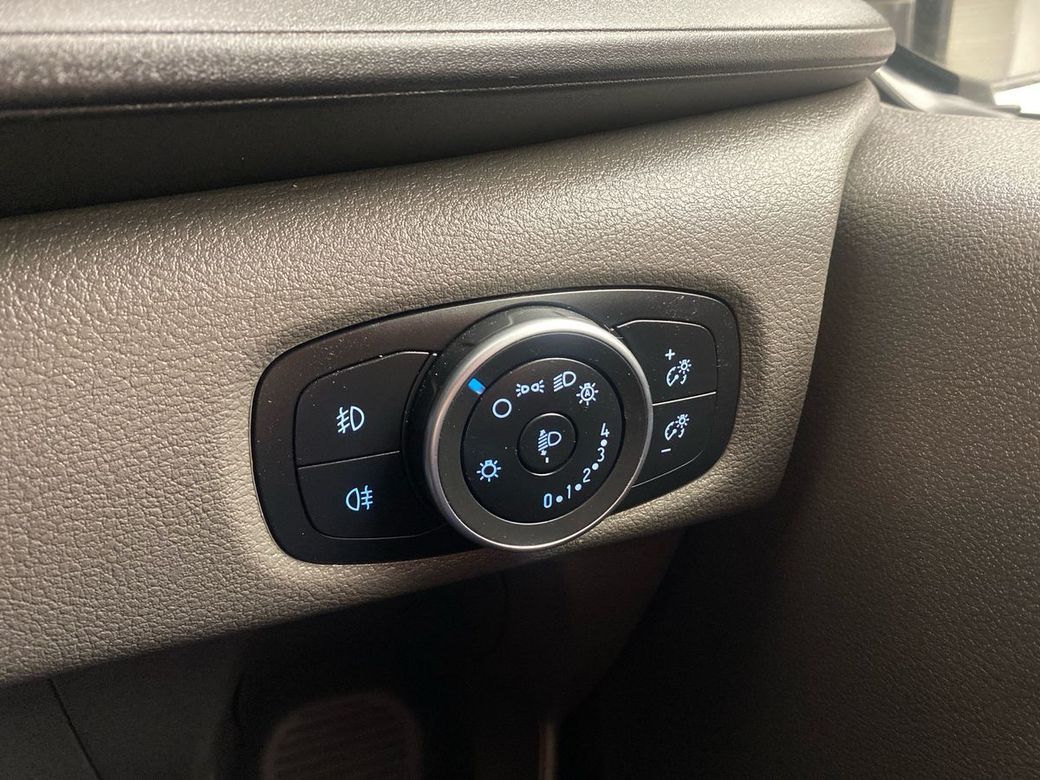 2023 Ford Transit Custom