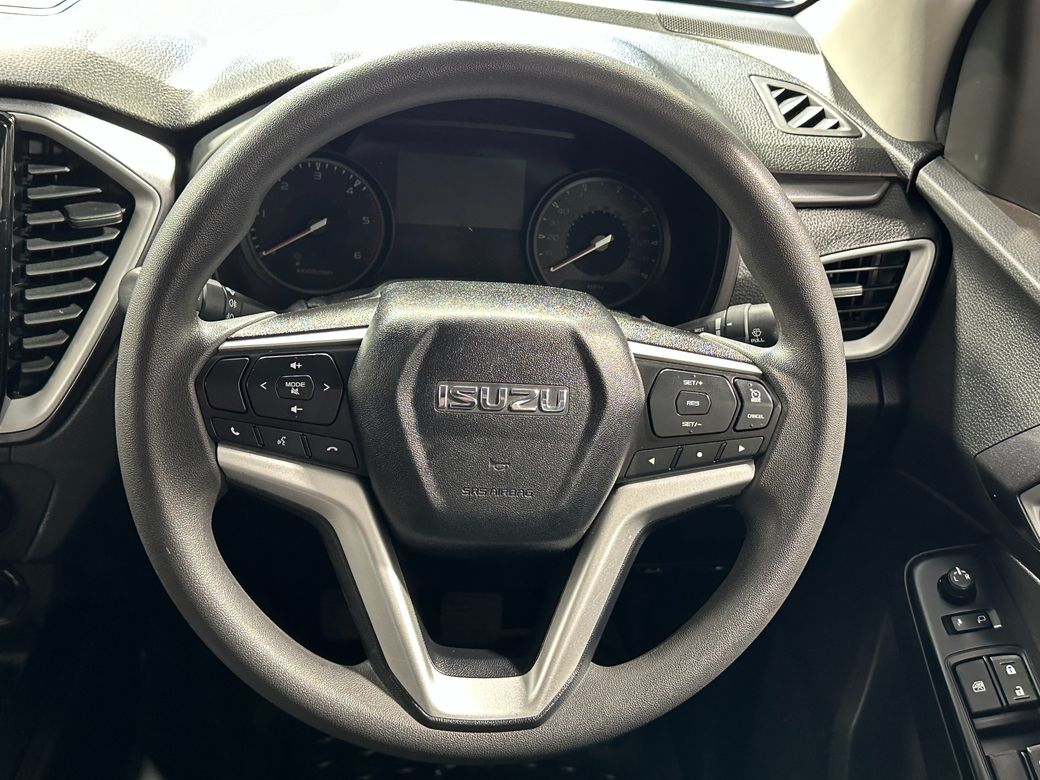 2021 Isuzu D-MAX