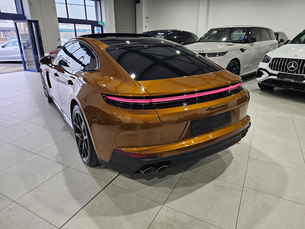 2026 Porsche Panamera
