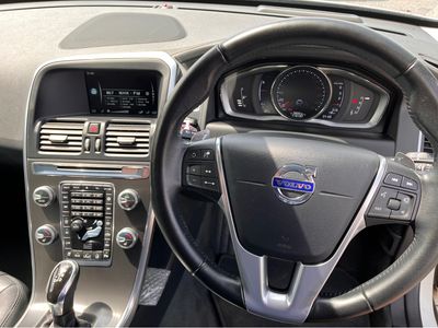 2016 Volvo XC60