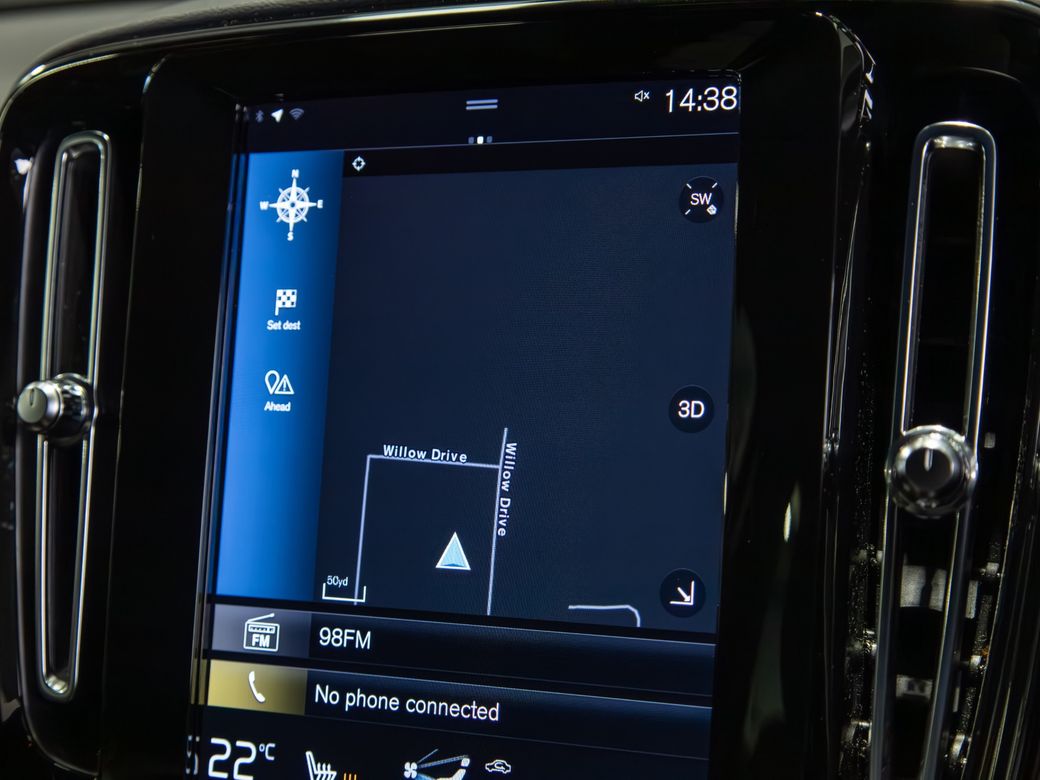 2022 Volvo XC40