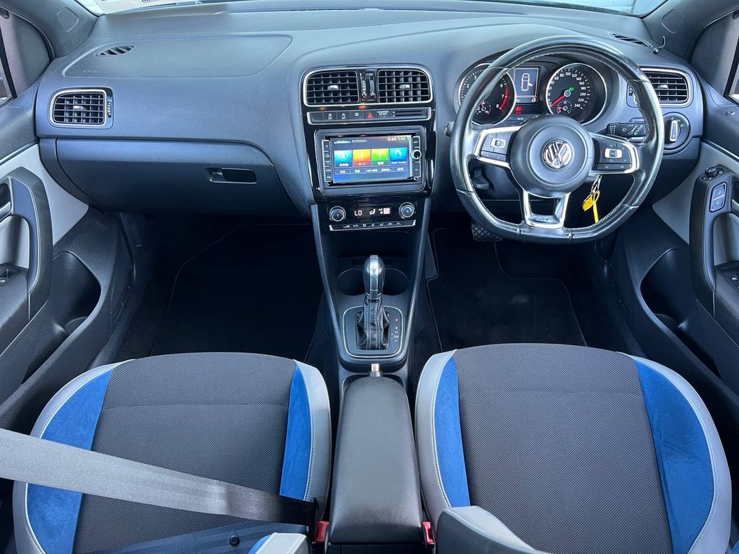 2015 Volkswagen Polo