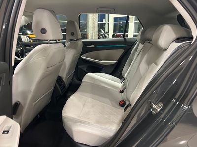 2024 Volkswagen Golf