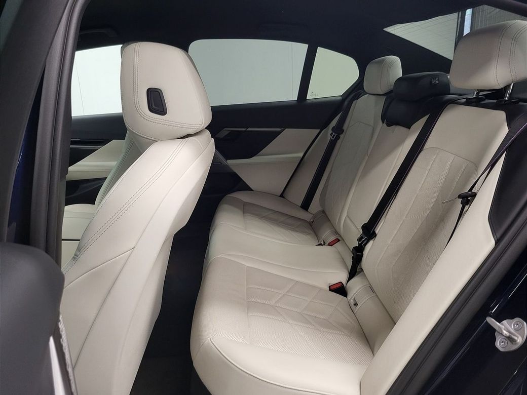 2024 BMW 5 Series