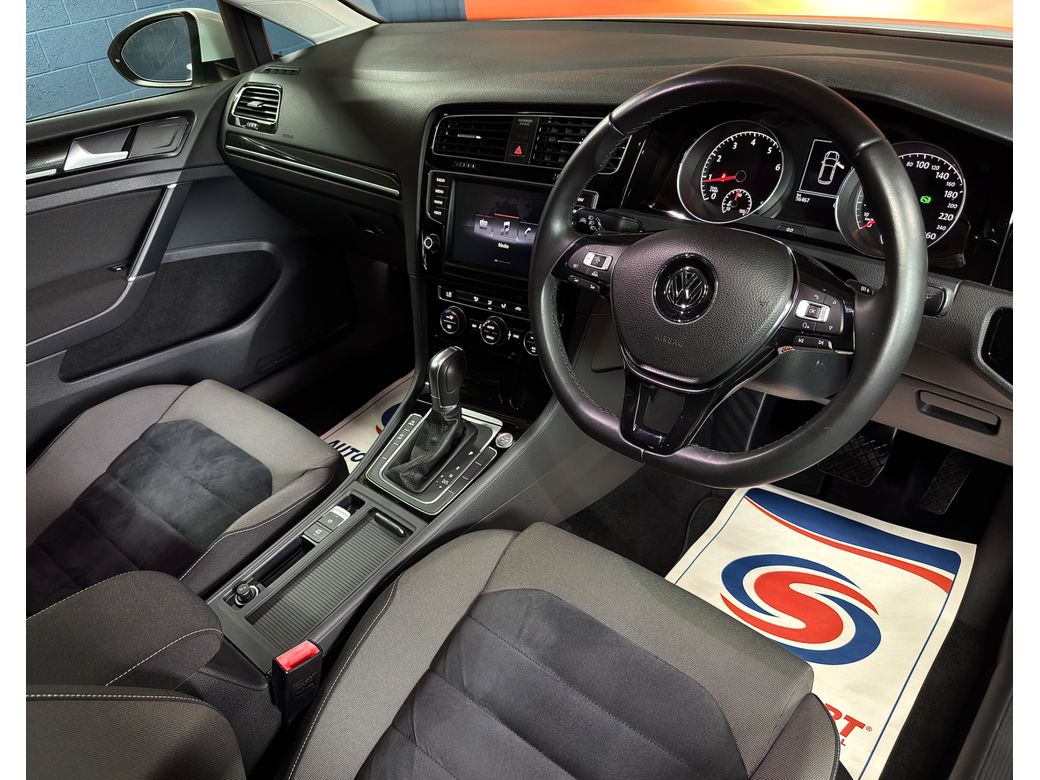 2016 Volkswagen Golf
