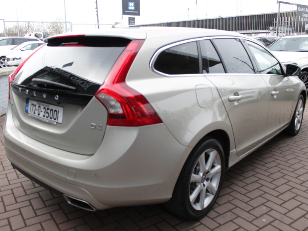 2017 Volvo V60