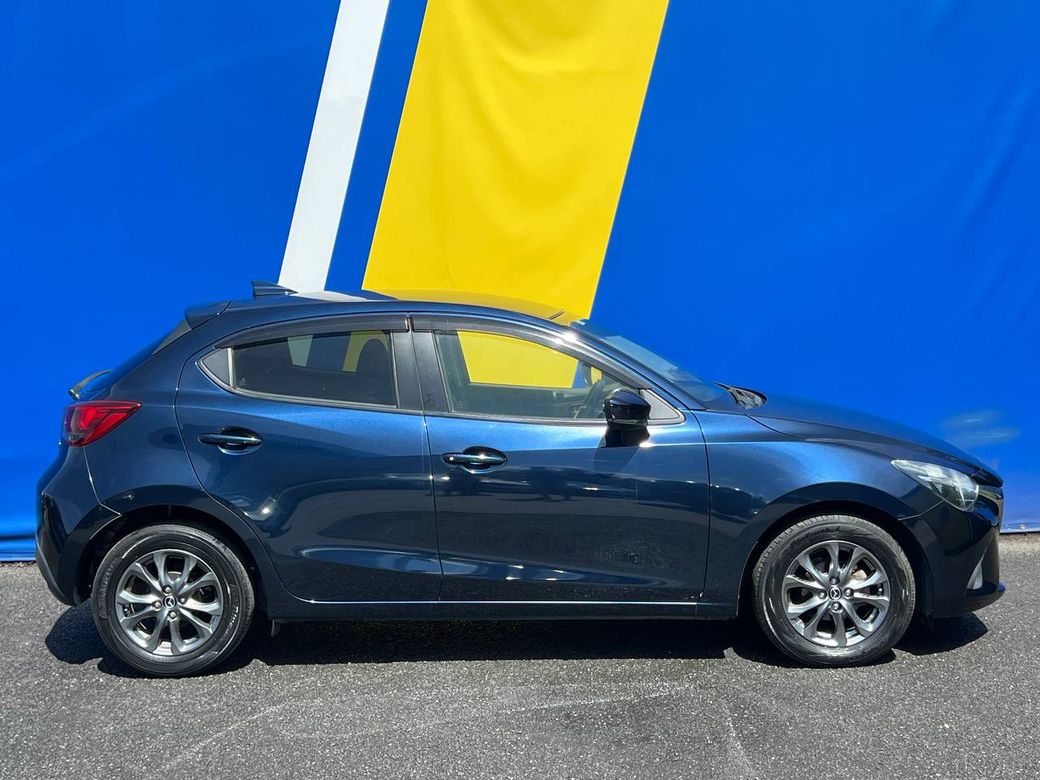 2017 Mazda Demio