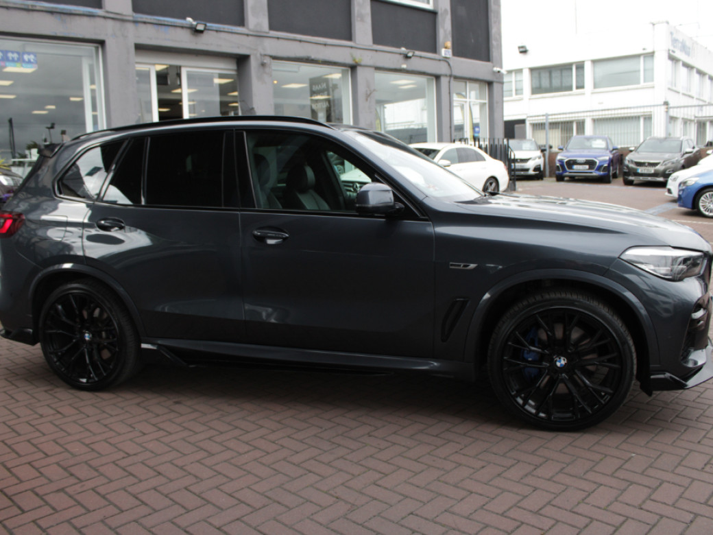 2022 BMW X5