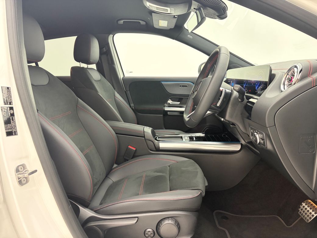 2026 Mercedes-Benz EQA