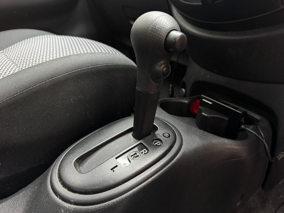 2019 Nissan March