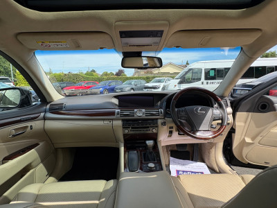 2015 Lexus LS