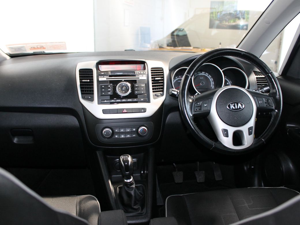 2017 Kia Venga