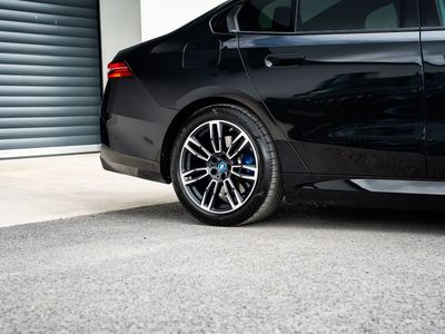 2025 BMW 5 Series