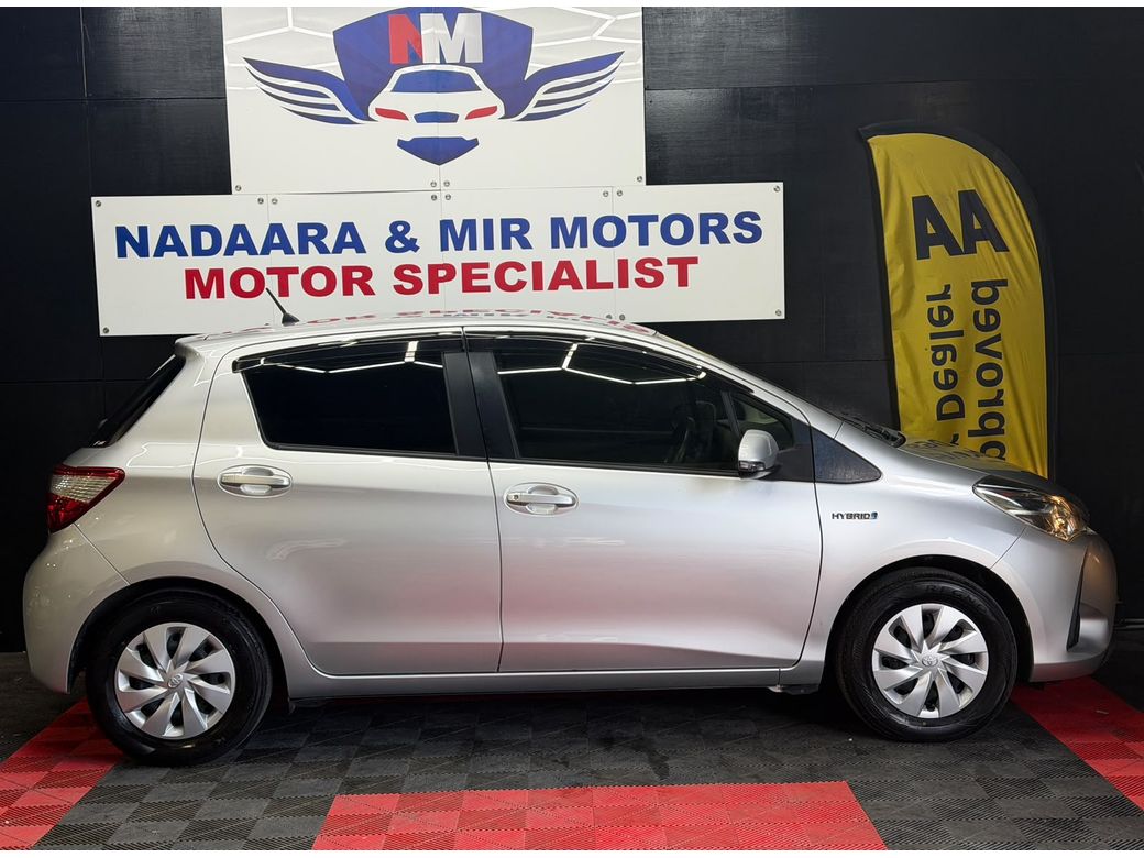 2017 Toyota Vitz