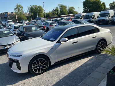 2025 BMW i7