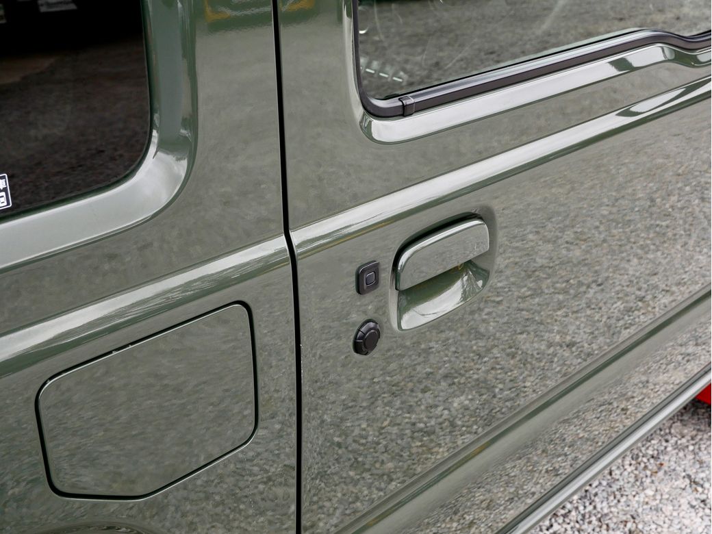 2023 Suzuki Jimny