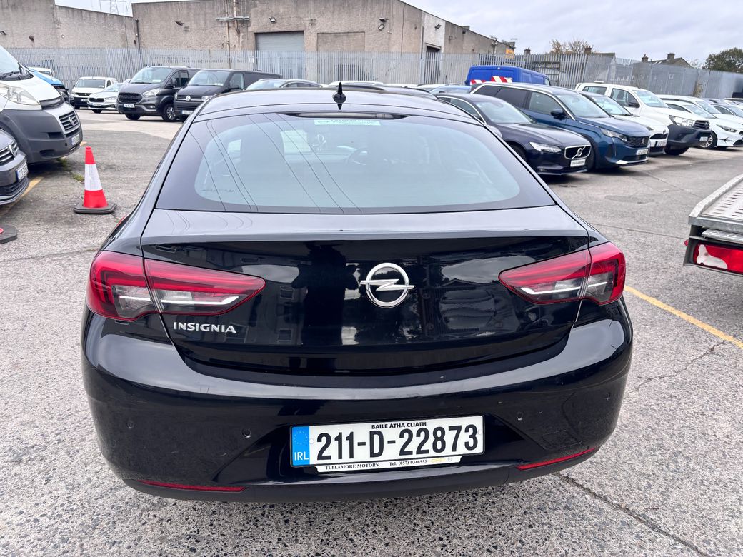 2021 Opel Insignia