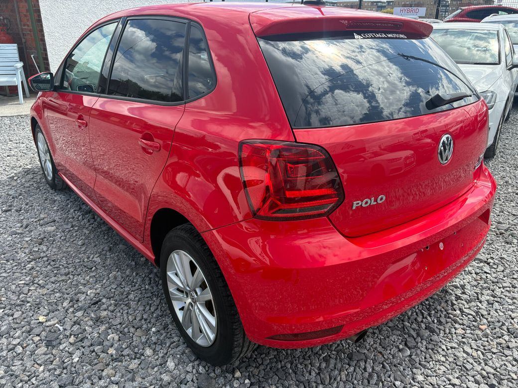 2016 Volkswagen Polo