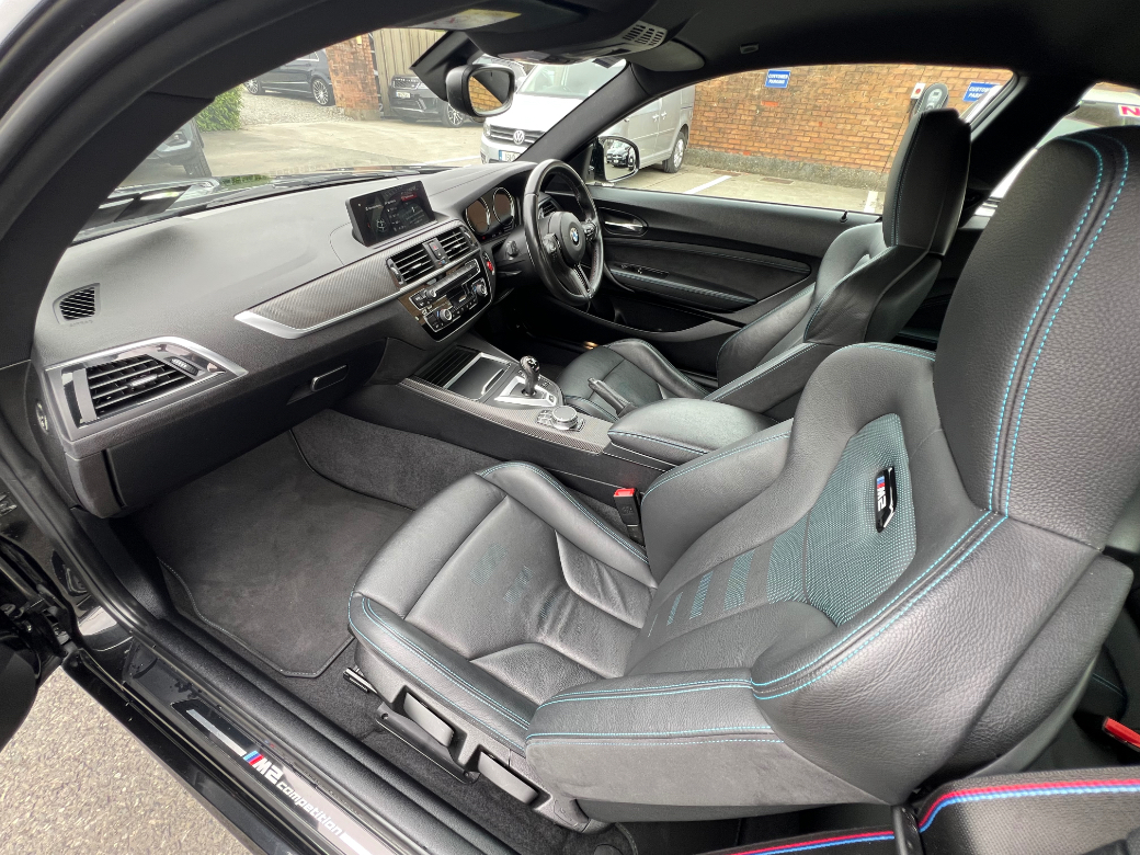 2019 BMW M2