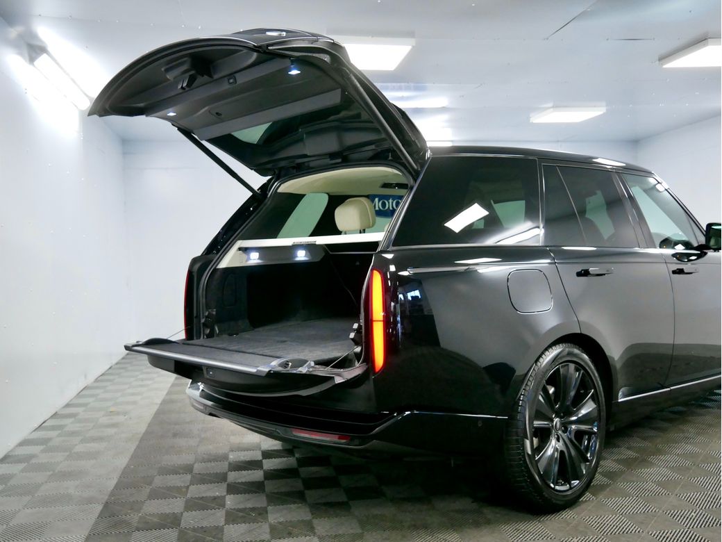 2023 Land Rover Range Rover