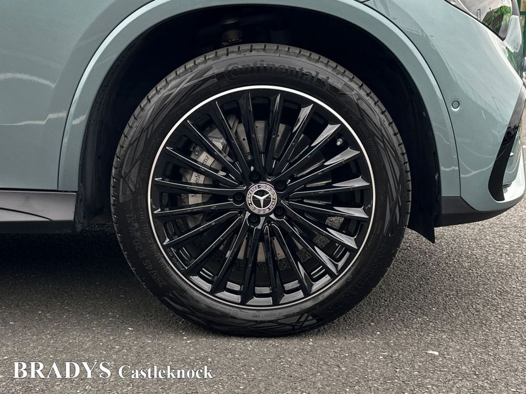 2025 Mercedes-Benz GLC Class