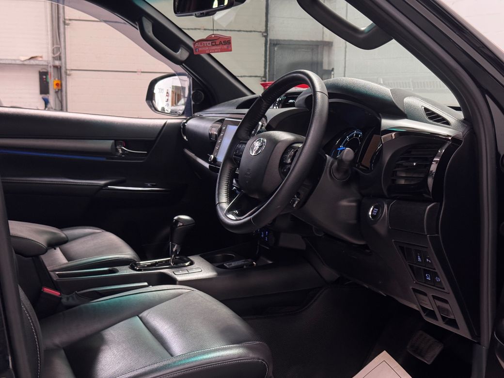 2023 Toyota Hilux
