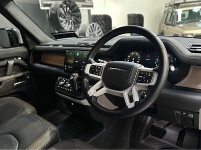 2025 Land Rover Defender