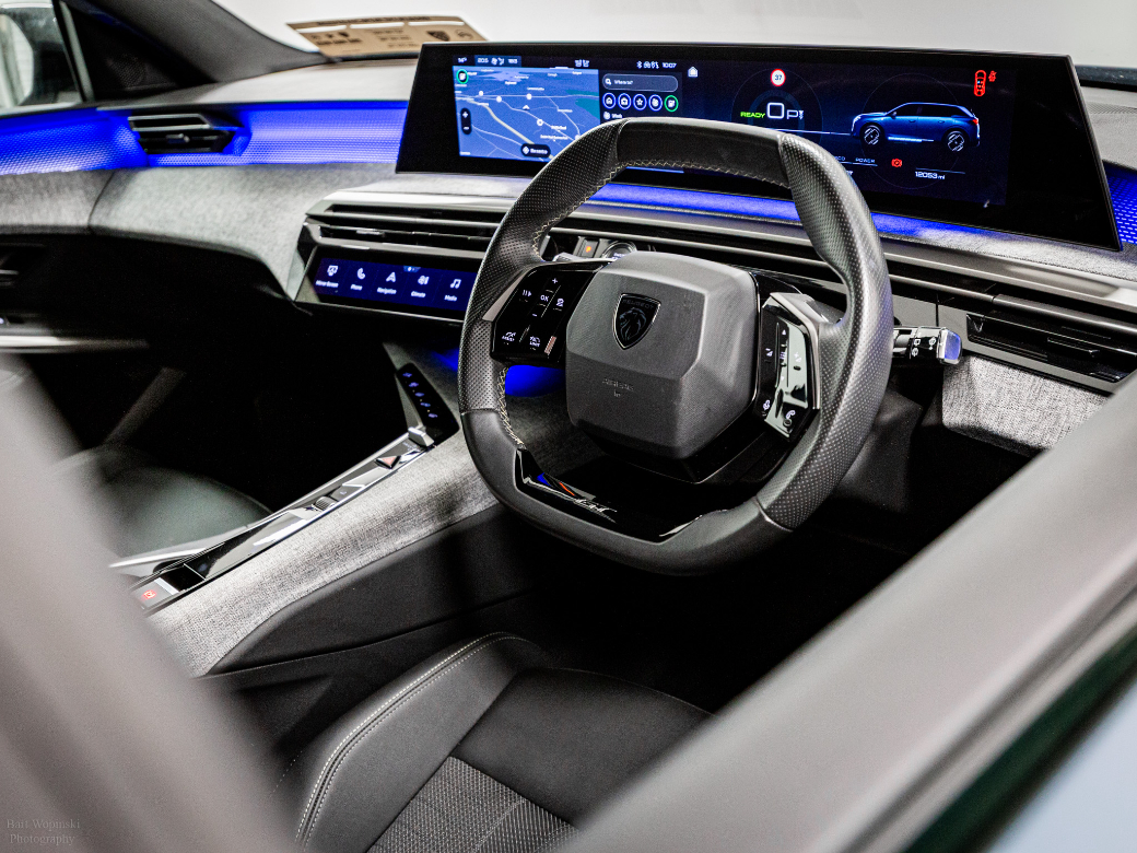 2025 Peugeot 5008