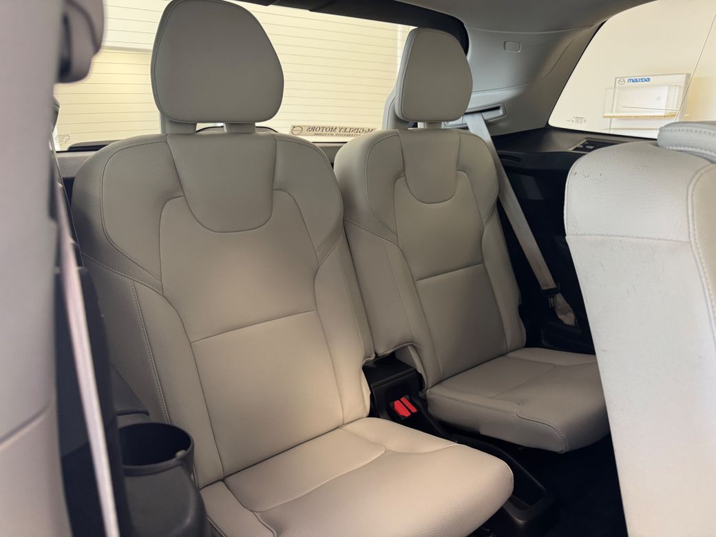 2023 Volvo XC90