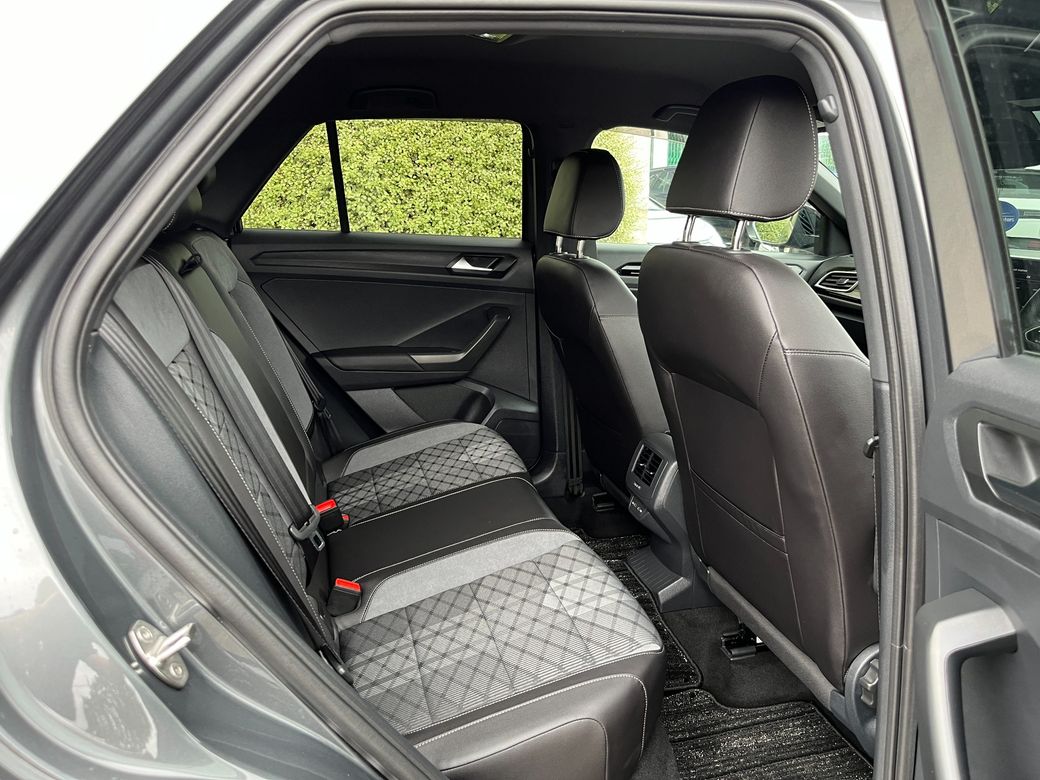 2023 Volkswagen T-Roc