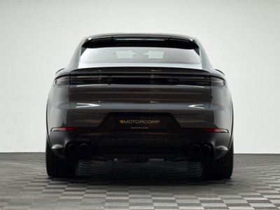 2024 Porsche Cayenne